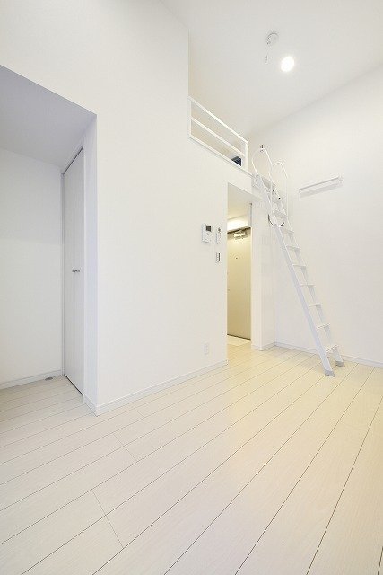 GranSta（グランスタ）2階1R 部屋②の画像