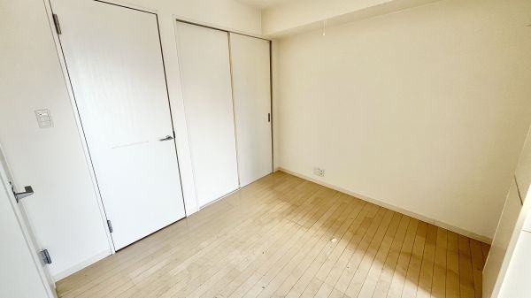 オズレジデンス福島4階1R 部屋①の画像