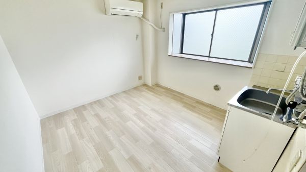 川辺ビル383階1R 部屋①の画像