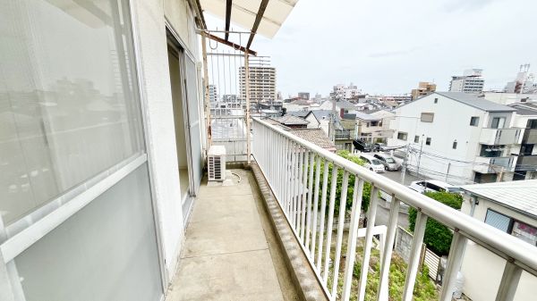 サニーハイツ針中野4階1LDK ベランダの画像