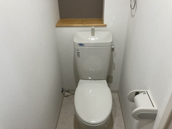 コーポ南千里4階2LDK トイレの画像