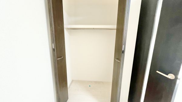 フジパレス中加賀屋Ⅲ番館1階1K 収納の画像