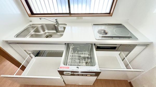 西成区玉出中1丁目貸戸建1階4LDK以上 キッチンの画像
