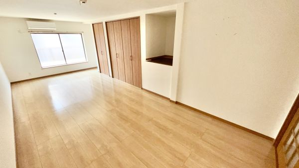 西成区玉出中1丁目貸戸建1階4LDK以上 部屋②の画像