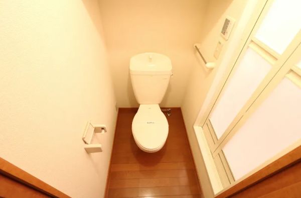 レオパレス和友1階1K トイレの画像
