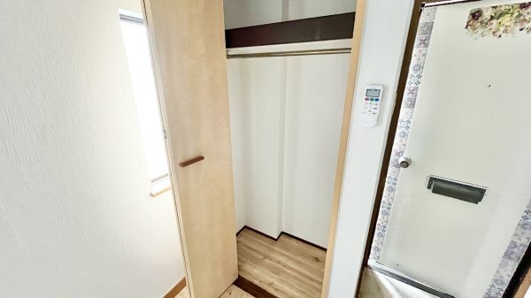 セレブ岸里Ⅱ1階1R 収納の画像