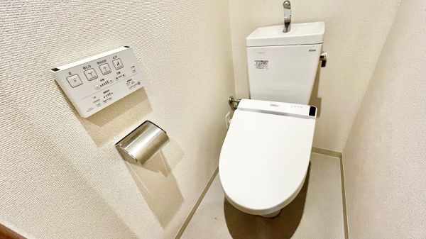 リッツスクエアガーデン2階1K トイレの画像