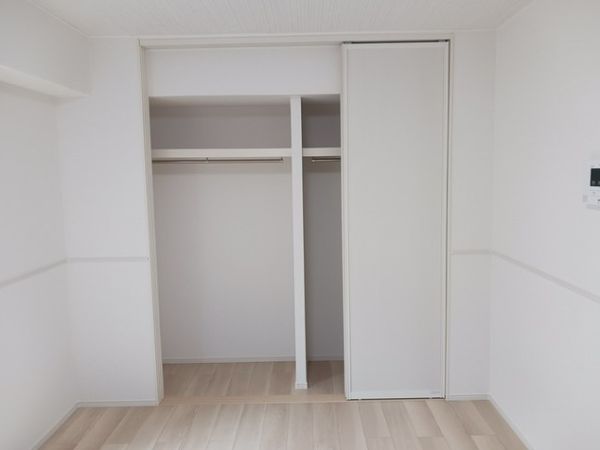 ラグーナ　ルカ1階1K 収納の画像