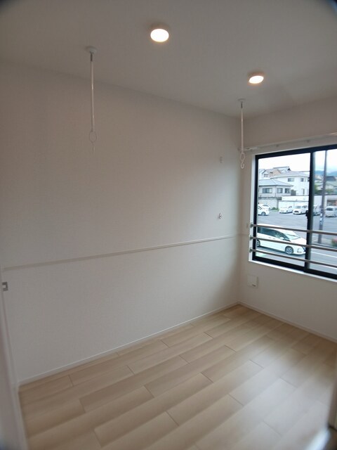 ルクス　ルーチェ2階1LDK 部屋②の画像