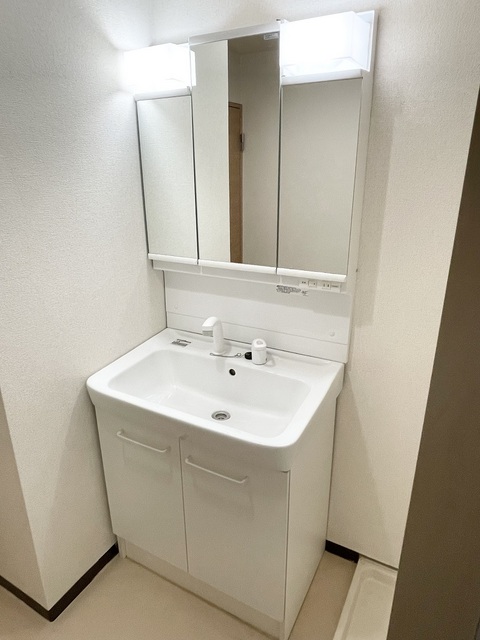 アメニティ東香里3階2LDK 洗面所の画像