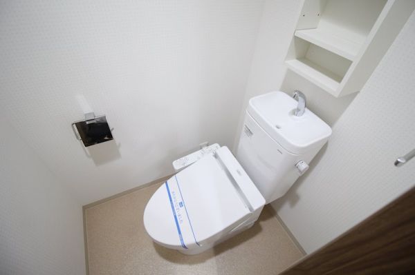Fujiman北山町2階1K トイレの画像