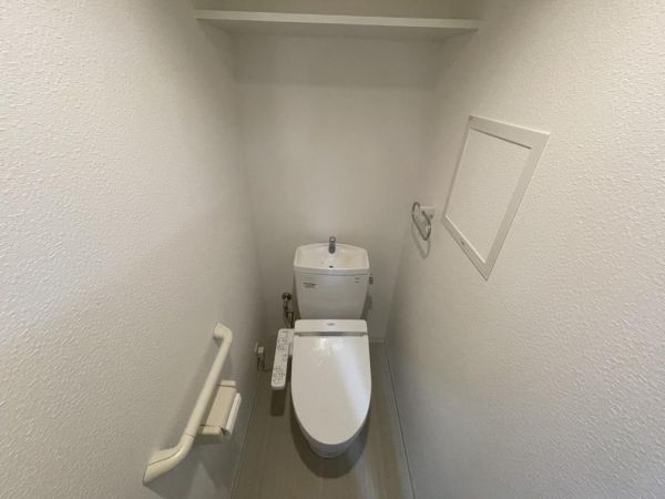 K-PLAT212階1LDK トイレの画像