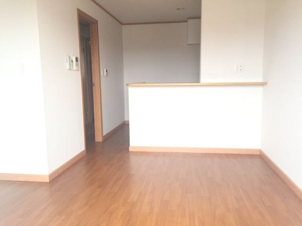 LIVRE2階1LDK 部屋①の画像