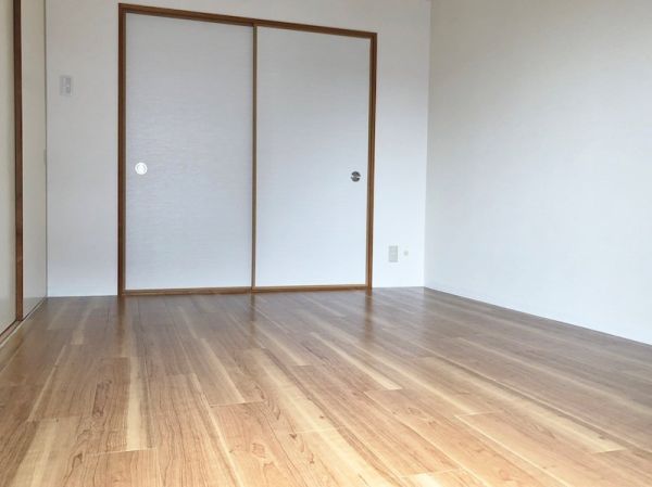 ﾊﾟﾚｽ中もず1階2LDK リビングの画像