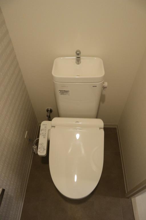 グランパシフィック泉尾Luxe5階1DK トイレの画像