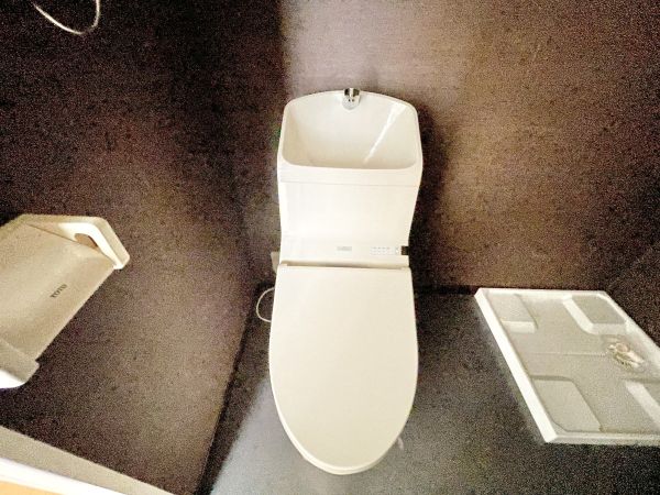 LA TACHE I2階1R トイレの画像