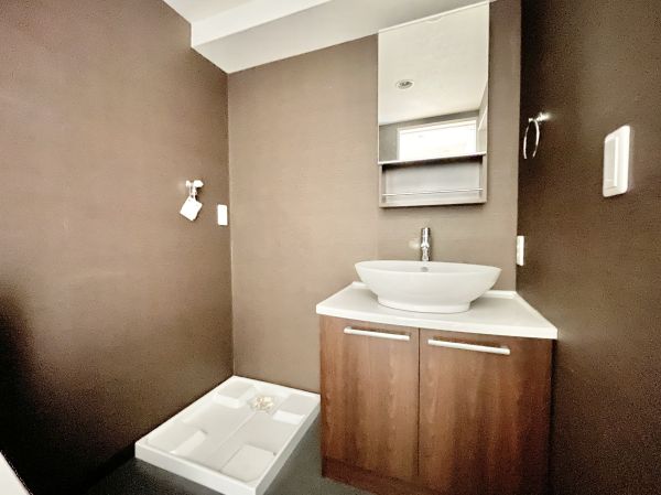 LA TACHE I2階1R 洗面所の画像