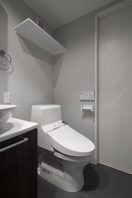 Casea1階1R トイレの画像