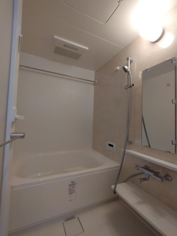 ラフィット松屋町6階1LDK お風呂の画像