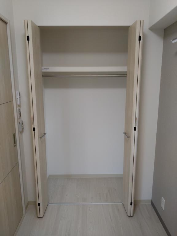 ラフィット松屋町6階1LDK 収納の画像