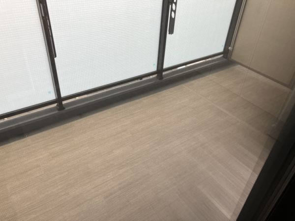 Refisia箕面船場5階1DK ベランダの画像