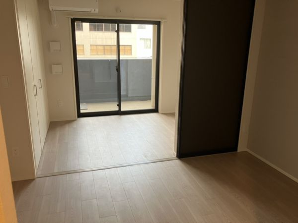 Refisia箕面船場5階1DK リビングの画像