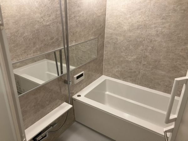 Refisia箕面船場8階2LDK お風呂の画像