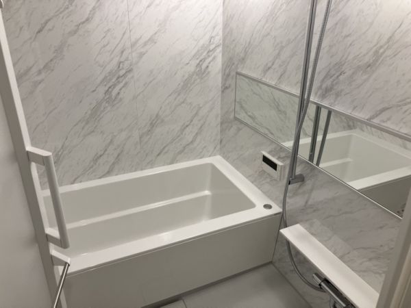 Refisia箕面船場8階2LDK お風呂の画像