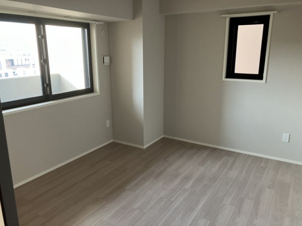 Refisia箕面船場8階2LDK 部屋②の画像