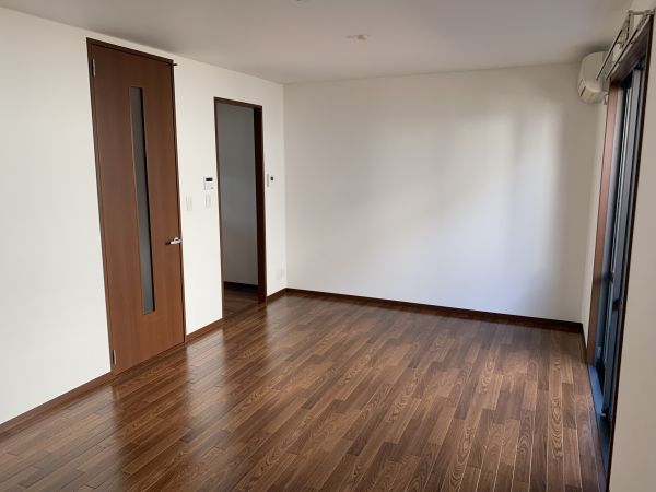 メゾンシャローム B2階1K 部屋①の画像