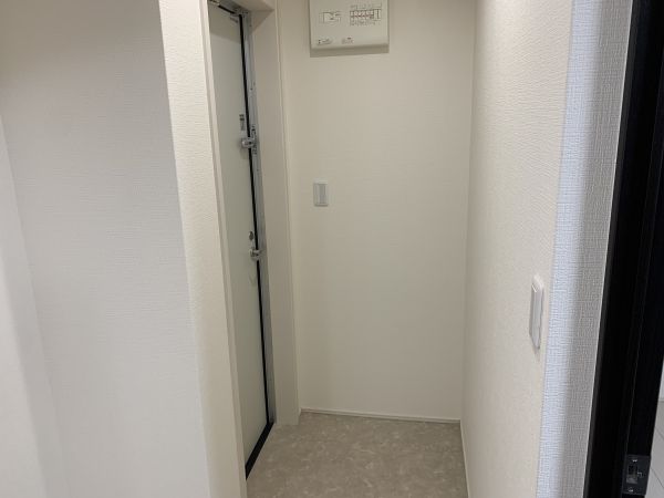 フジパレス河内花園Ⅲ番館3階1K 玄関の画像