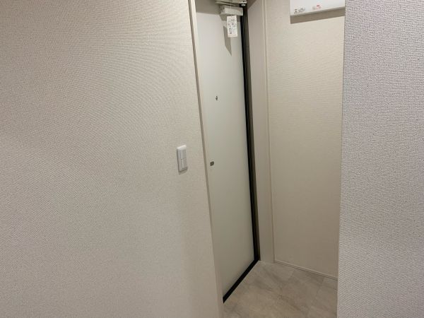 フジパレス花園西町3階1LDK 玄関の画像