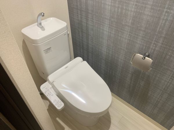 フジパレス花園西町3階1LDK トイレの画像