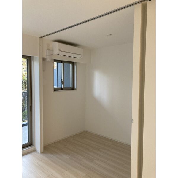 アーバンパーク淡路10階1LDK 部屋②の画像