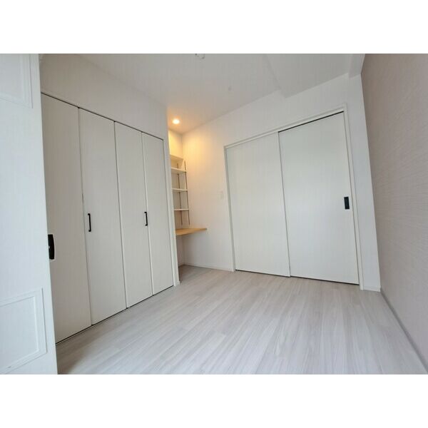 スプランディッド江坂DUE7階1LDK 部屋①の画像