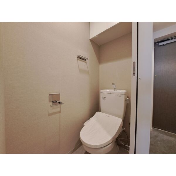 スプランディッド江坂DUE7階1LDK トイレの画像