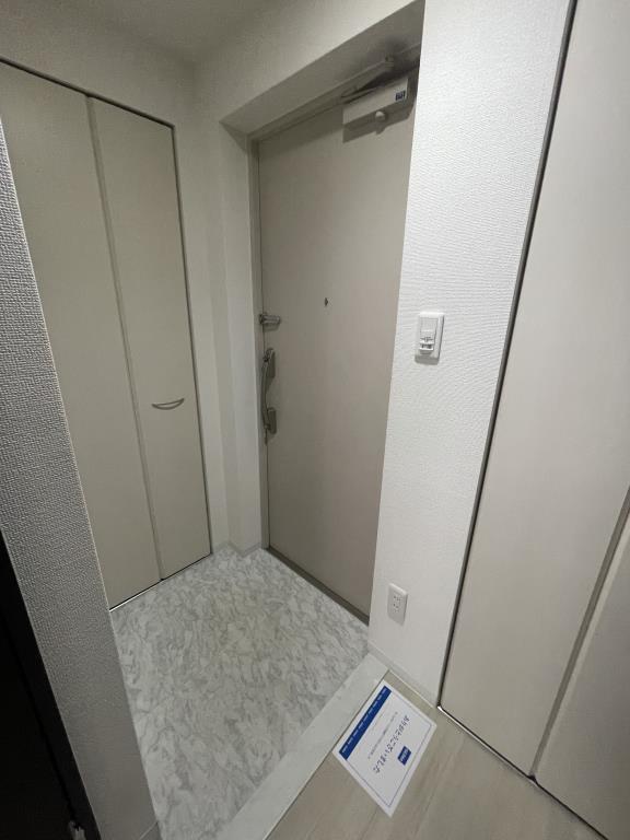 huit arbre上町台２階1LDK 玄関の画像