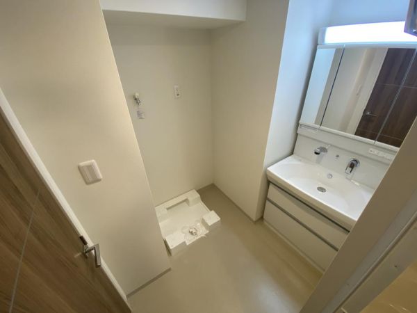 KG ソフィア アベノ播磨町5階1LDK 洗面所の画像