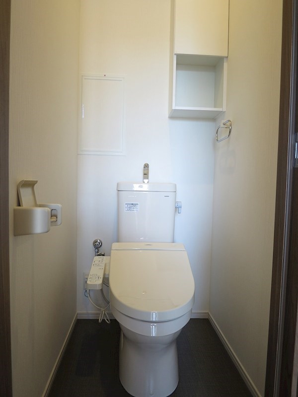 Casaあびこ道3階2LDK トイレの画像