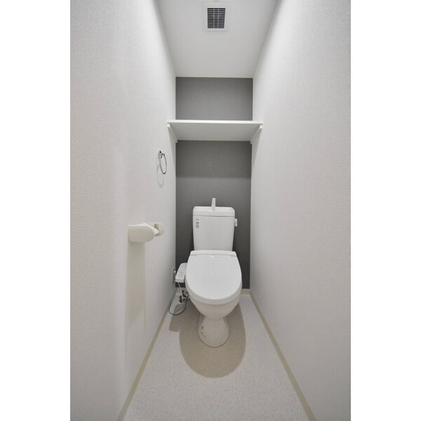 アバンティオ平野市町01階1LDK トイレの画像