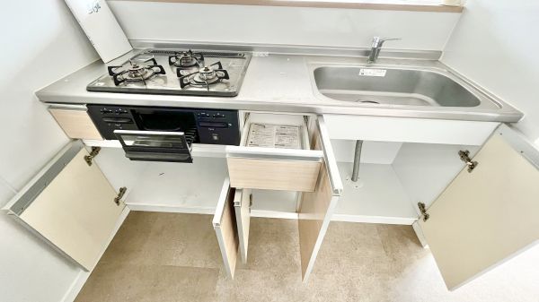 シャトーみかげ3階2LDK リビングの画像