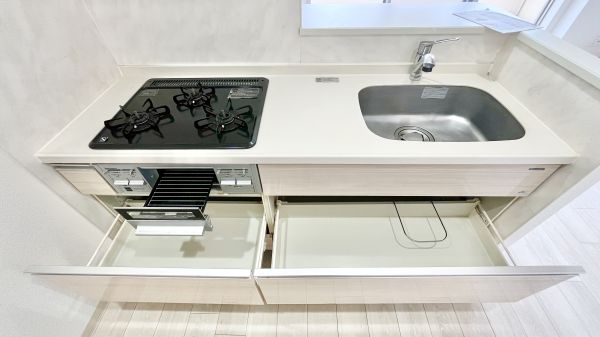 フレシールアビタシオン3階1LDK リビングの画像
