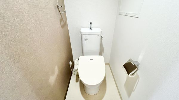 フレシールアビタシオン3階1LDK トイレの画像