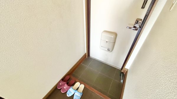 マンションみな美5階1K 玄関の画像
