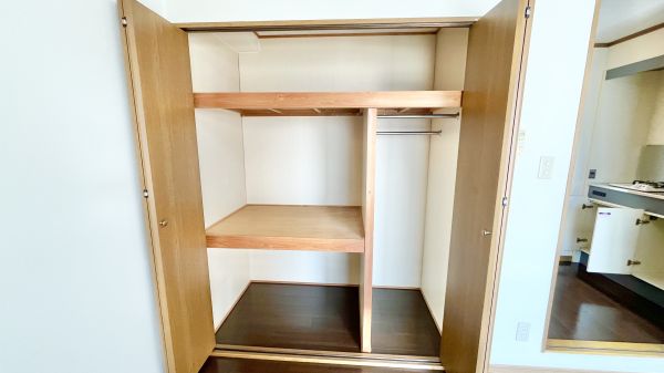 マンションみな美5階1K 収納の画像
