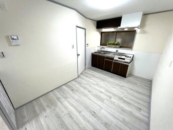 大阪府守口市梶町 戸建302階3DK リビングの画像