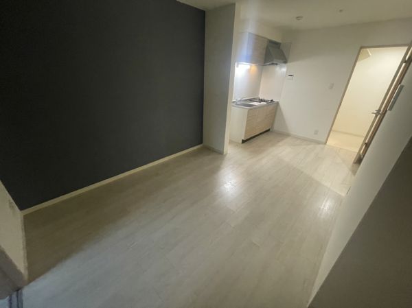 エヌアンドエスヴィラⅡ2階1LDK 部屋①の画像