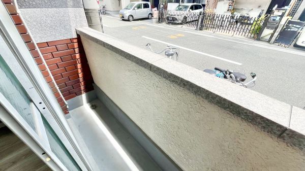 EST玉出1階1K ベランダの画像