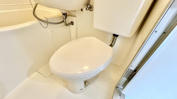 EST玉出2階1K トイレの画像