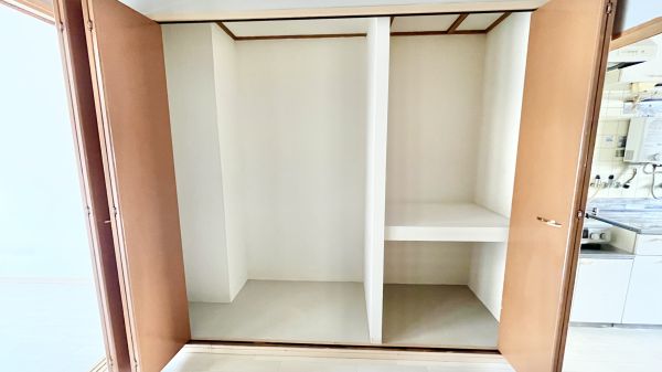 トーカイプラザ壱号館3階2DK 収納の画像